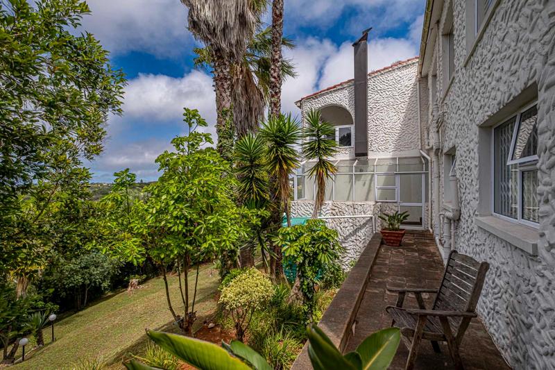 5 Bedroom Property for Sale in Linkside Eastern Cape